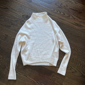 Wilfred, Aritzia 100% Cashmere Sweater
